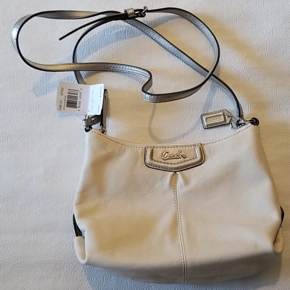 Coach White Leather Shoulder Bag